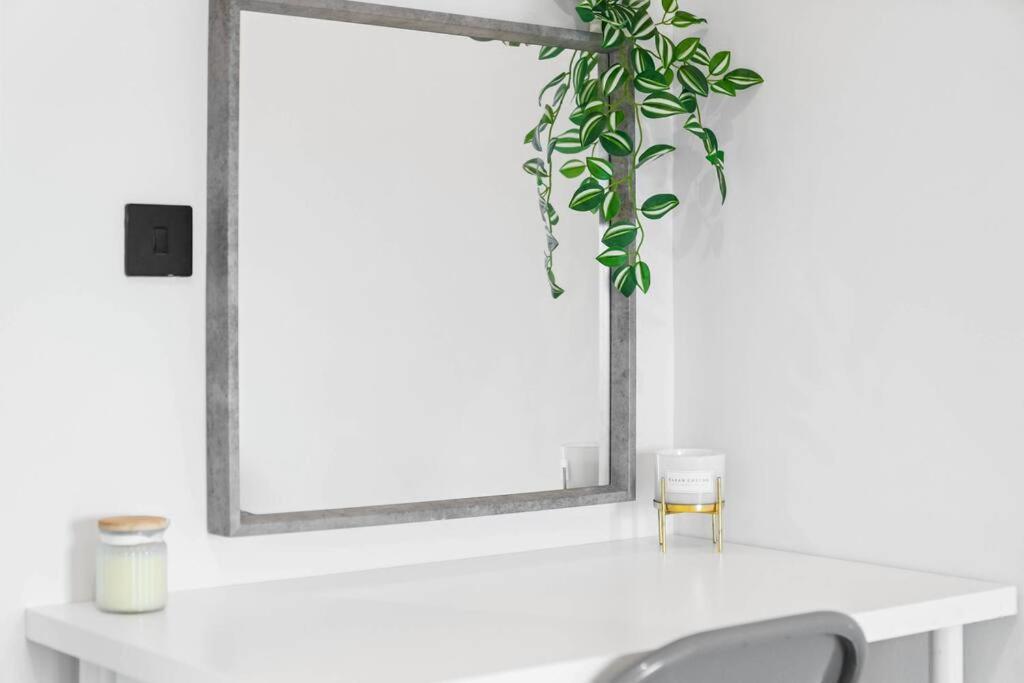 Stylish 2 Bedroom Apartment Close To Everything バーミンガム エクステリア 写真