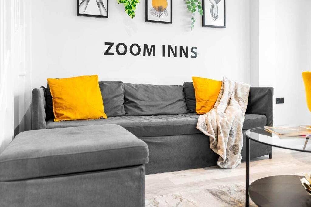 Stylish 2 Bedroom Apartment Close To Everything バーミンガム エクステリア 写真